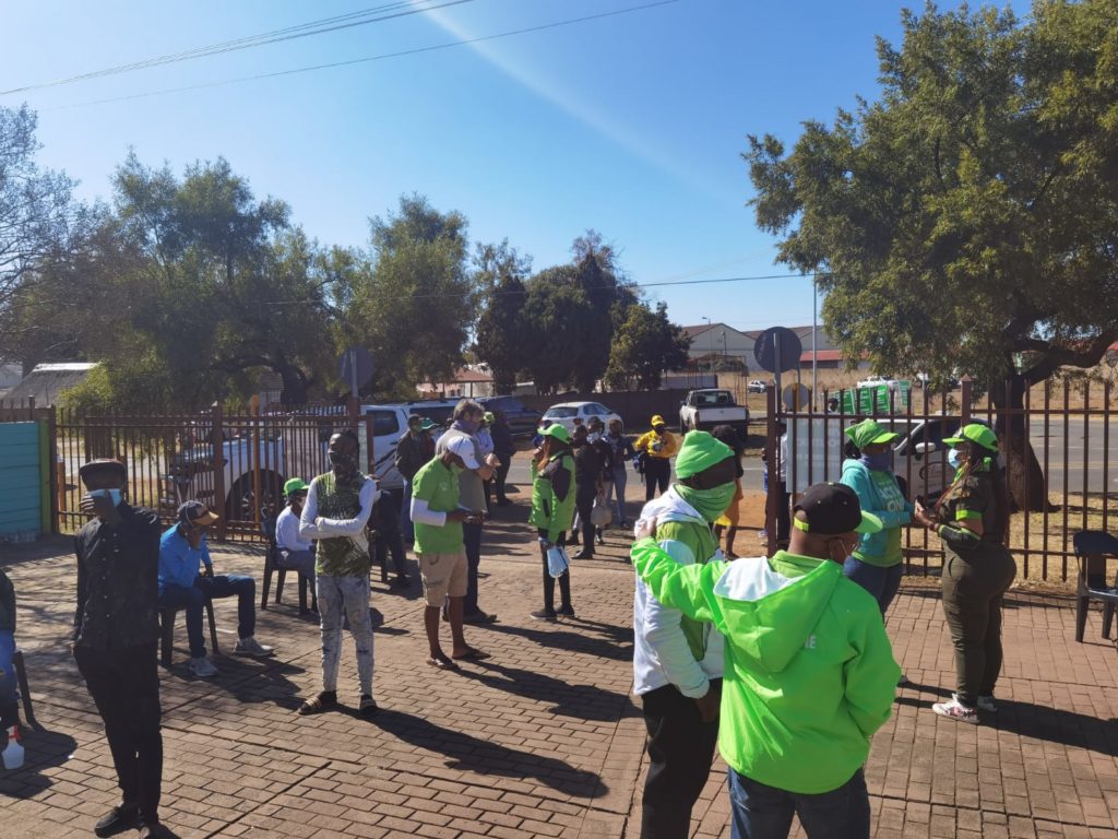 2ec13491-fe21-4e53-b19b-6bf18bae38fd